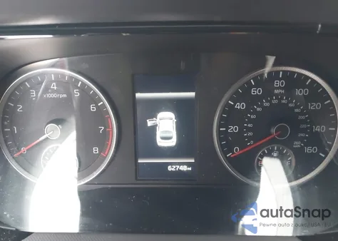 2021 Kia K5 Gt-Line z USA, uszkodzony, nr VIN 5XXG64J26MG057215